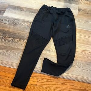 Adidas black street wear joggers